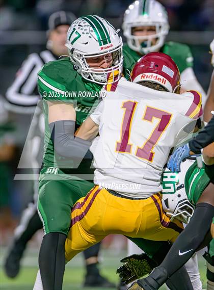 Thumbnail 1 in Science Hill vs. Green Hill (6A Second Round) photogallery.