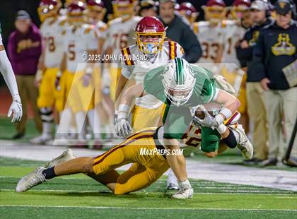 Thumbnail 3 in Science Hill vs. Green Hill (TSSAA 6A Round 2) photogallery.