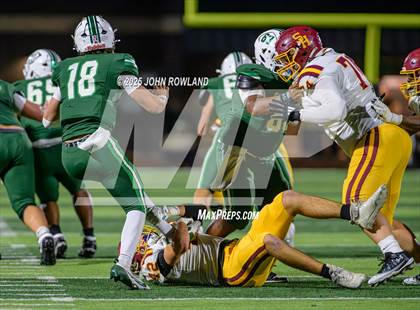 Thumbnail 3 in Science Hill vs. Green Hill (6A Second Round) photogallery.