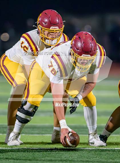 Thumbnail 2 in Science Hill vs. Green Hill (TSSAA 6A Round 2) photogallery.