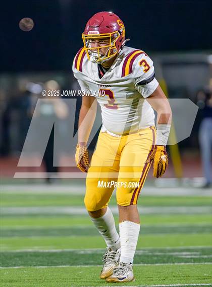 Thumbnail 1 in Science Hill vs. Green Hill (6A Second Round) photogallery.