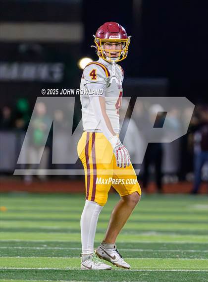 Thumbnail 1 in Science Hill vs. Green Hill (6A Second Round) photogallery.