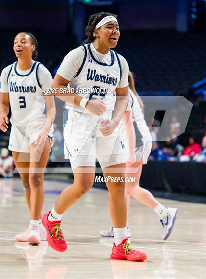 Thumbnail 3 in Terry Sanford vs Western Alamance (NCHSAA 3A Regional Final) photogallery.
