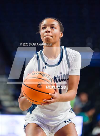 Thumbnail 3 in Terry Sanford vs Western Alamance (NCHSAA 3A Regional Final) photogallery.