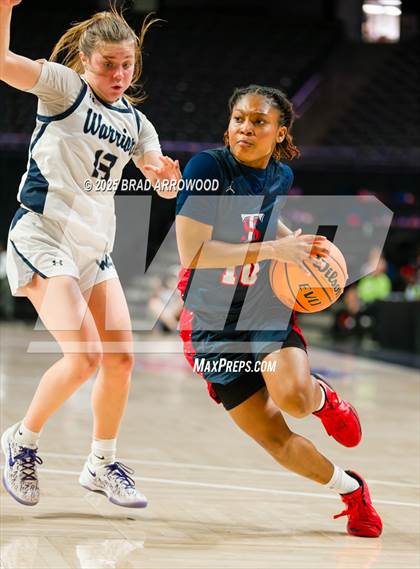Thumbnail 2 in Terry Sanford vs Western Alamance (NCHSAA 3A Regional Final) photogallery.