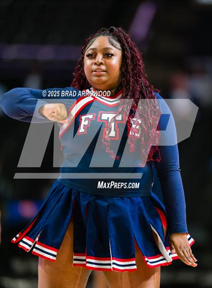 Thumbnail 2 in Terry Sanford vs Western Alamance (NCHSAA 3A Regional Final) photogallery.