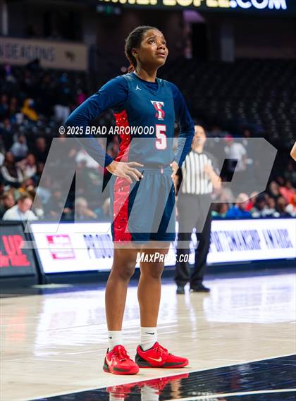 Thumbnail 1 in Terry Sanford vs Western Alamance (NCHSAA 3A Regional Final) photogallery.