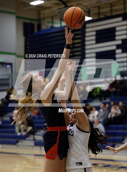Thumbnail 3 in Mountain Crest @ Ridgeline photogallery.