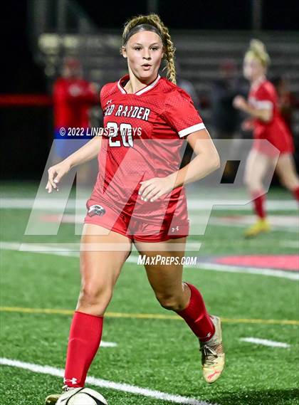 Thumbnail 3 in Livonia vs Palmyra-Macedon (NYSPHSAA Section V Class B1 Quarterfinals) photogallery.