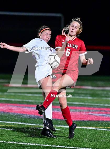 Thumbnail 3 in Livonia vs Palmyra-Macedon (NYSPHSAA Section V Class B1 Quarterfinals) photogallery.