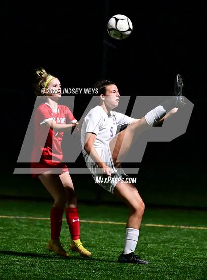 Thumbnail 1 in Livonia vs Palmyra-Macedon (NYSPHSAA Section V Class B1 Quarterfinals) photogallery.