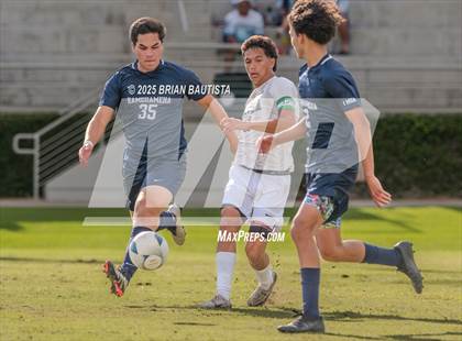 Thumbnail 3 in Kapa'a vs Kamehameha Hawai'i (HHSAA Division 2 Final) photogallery.