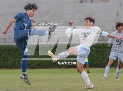 Thumbnail 2 in Kapa'a vs Kamehameha Hawai'i (HHSAA Division 2 Final) photogallery.