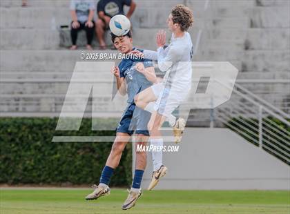 Thumbnail 1 in Kapa'a vs Kamehameha Hawai'i (HHSAA Division 2 Final) photogallery.