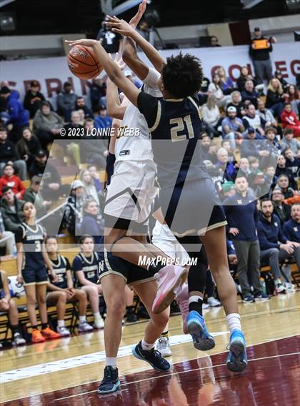 Thumbnail 1 in  St. John-Vianney vs Newington (Spalding Hoophall Classic) photogallery.