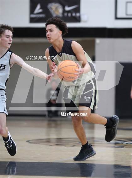 Thumbnail 1 in Sprayberry @ Sequoyah photogallery.