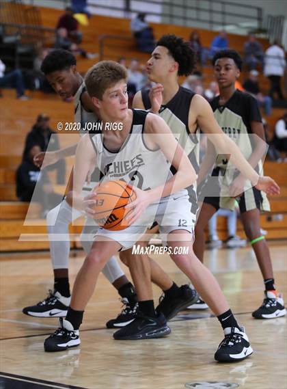 Thumbnail 2 in Sprayberry @ Sequoyah photogallery.