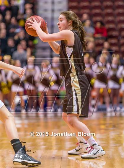 Thumbnail 2 in Thomaston vs Canton (CIAC Class S Final) photogallery.