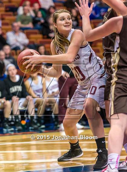 Thumbnail 2 in Thomaston vs Canton (CIAC Class S Final) photogallery.