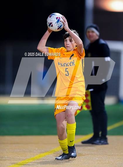 Thumbnail 2 in Francis Parker vs Classical Academy photogallery.