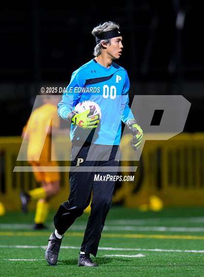Thumbnail 3 in Francis Parker vs Classical Academy photogallery.