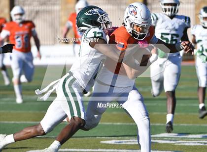 Thumbnail 2 in Graham-Kapowsin vs. Collins Hill (Geico Bowl) photogallery.