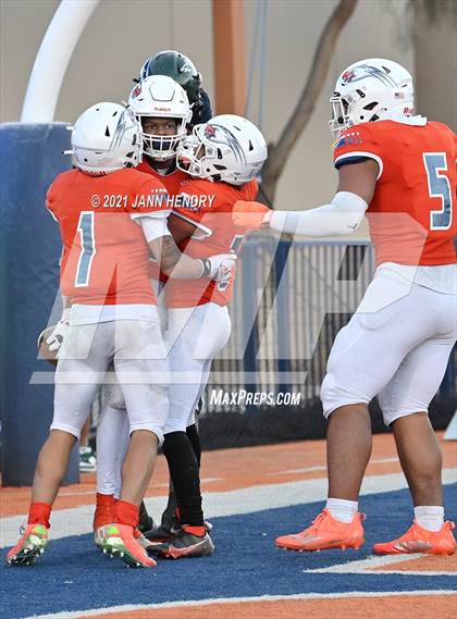 Thumbnail 1 in Graham-Kapowsin vs. Collins Hill (Geico Bowl) photogallery.