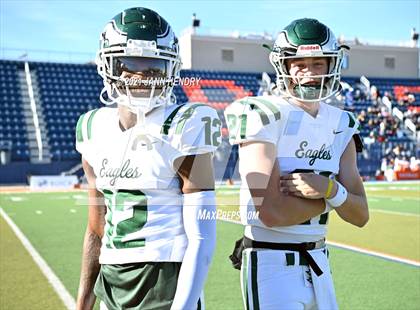 Thumbnail 2 in Graham-Kapowsin vs. Collins Hill (Geico Bowl) photogallery.
