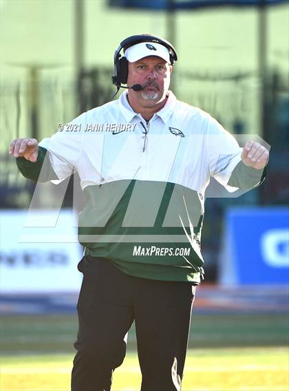 Thumbnail 1 in Graham-Kapowsin vs. Collins Hill (Geico Bowl) photogallery.