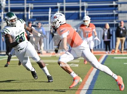 Thumbnail 2 in Graham-Kapowsin vs. Collins Hill (Geico Bowl) photogallery.
