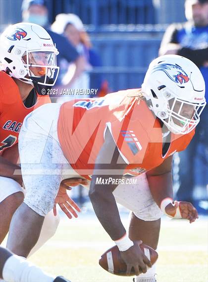 Thumbnail 1 in Graham-Kapowsin vs. Collins Hill (Geico Bowl) photogallery.