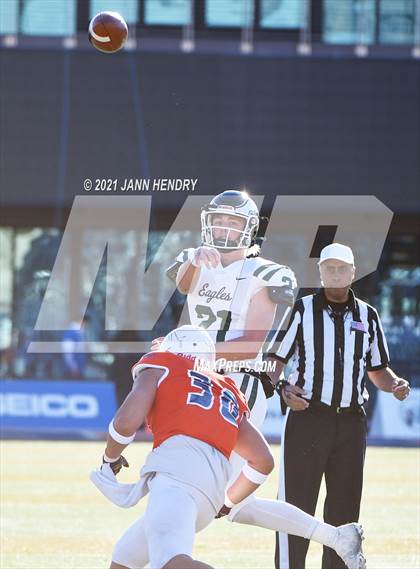 Thumbnail 3 in Graham-Kapowsin vs. Collins Hill (Geico Bowl) photogallery.