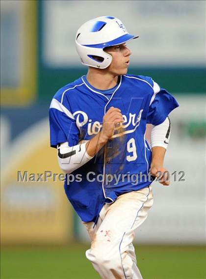 Thumbnail 3 in West York vs. Lampeter-Strasburg (PIAA Class AAA Final) photogallery.