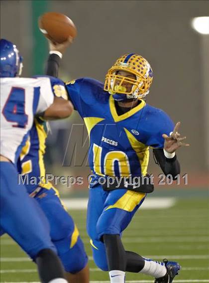 Thumbnail 1 in Grant vs. Folsom (CIF SJS D2 Final) photogallery.