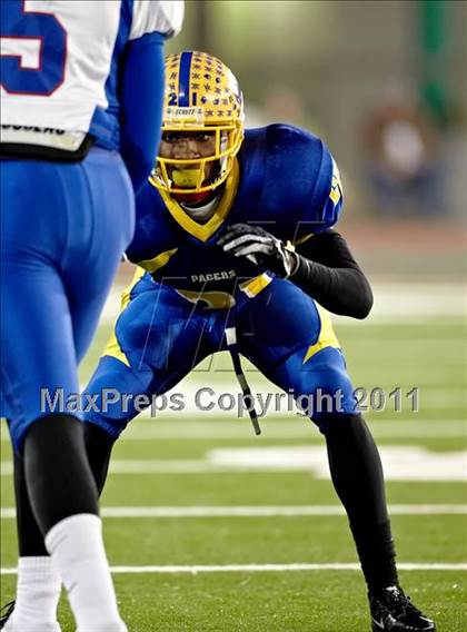 Thumbnail 2 in Grant vs. Folsom (CIF SJS D2 Final) photogallery.