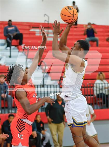 Thumbnail 3 in Oxford vs. Calhoun City (War Eagle Classic) photogallery.