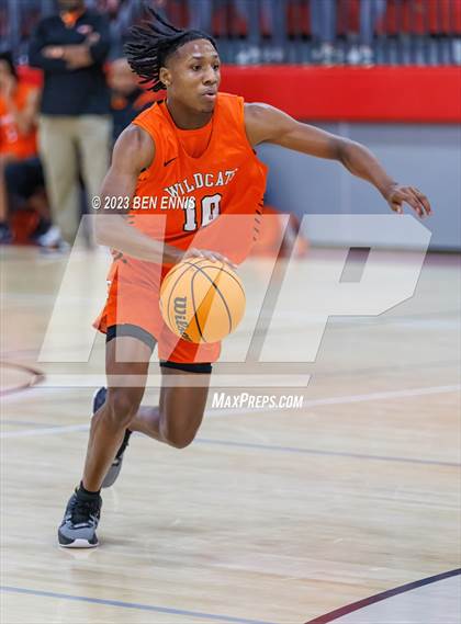 Thumbnail 3 in Oxford vs. Calhoun City (War Eagle Classic) photogallery.