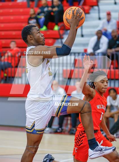 Thumbnail 3 in Oxford vs. Calhoun City (War Eagle Classic) photogallery.