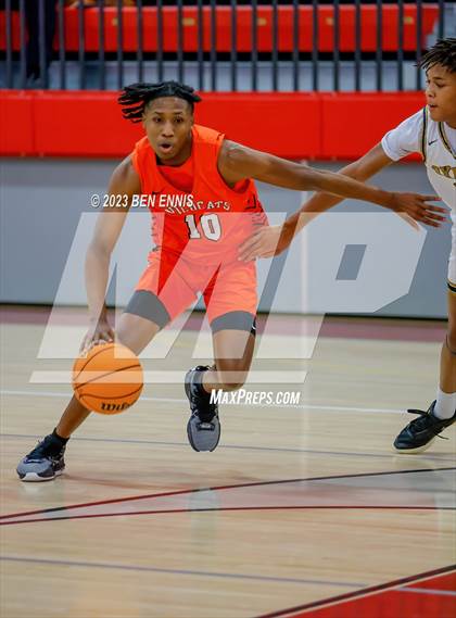 Thumbnail 2 in Oxford vs. Calhoun City (War Eagle Classic) photogallery.