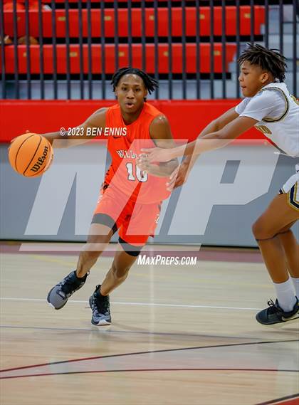 Thumbnail 3 in Oxford vs. Calhoun City (War Eagle Classic) photogallery.