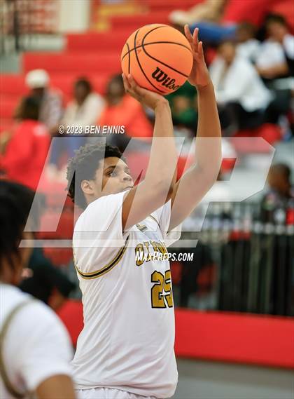 Thumbnail 3 in Oxford vs. Calhoun City (War Eagle Classic) photogallery.