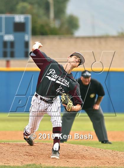 Thumbnail 3 in Simi Valley @ Camarillo photogallery.
