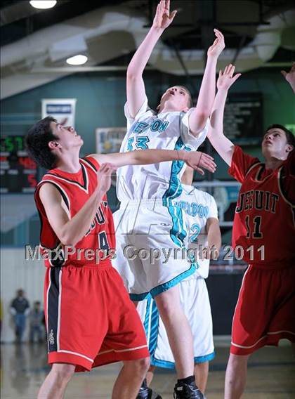 Thumbnail 2 in Sheldon vs Jesuit photogallery.