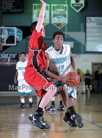 Thumbnail 1 in Sheldon vs Jesuit photogallery.
