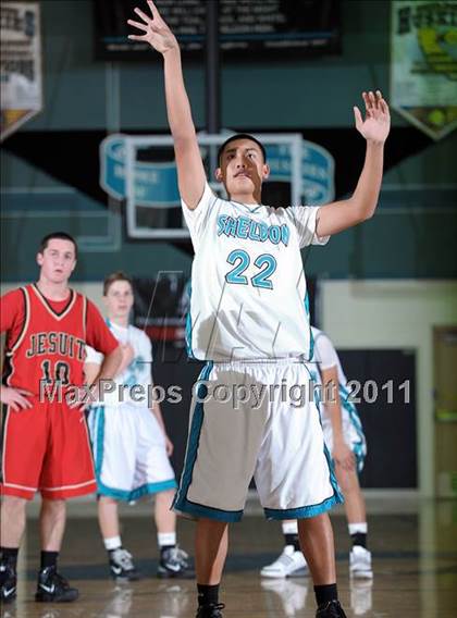 Thumbnail 2 in Sheldon vs Jesuit photogallery.
