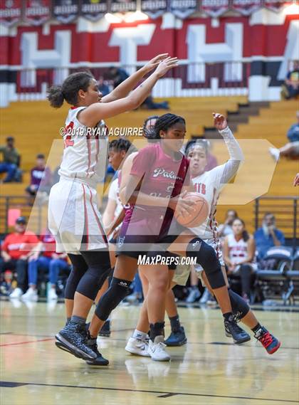 Thumbnail 1 in Paloma Valley vs. Redlands East Valley photogallery.