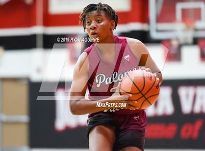 Thumbnail 3 in Paloma Valley vs. Redlands East Valley photogallery.