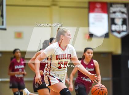 Thumbnail 1 in Paloma Valley vs. Redlands East Valley photogallery.