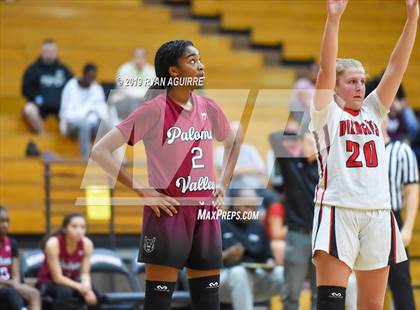 Thumbnail 1 in Paloma Valley vs. Redlands East Valley photogallery.