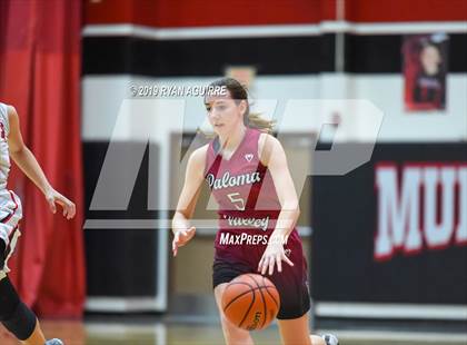 Thumbnail 2 in Paloma Valley vs. Redlands East Valley photogallery.